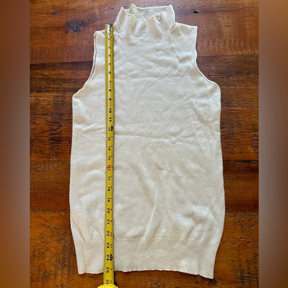 EMANUEL Ungaro Cashmere Vest, Cream, size S - Picture 12 of 14